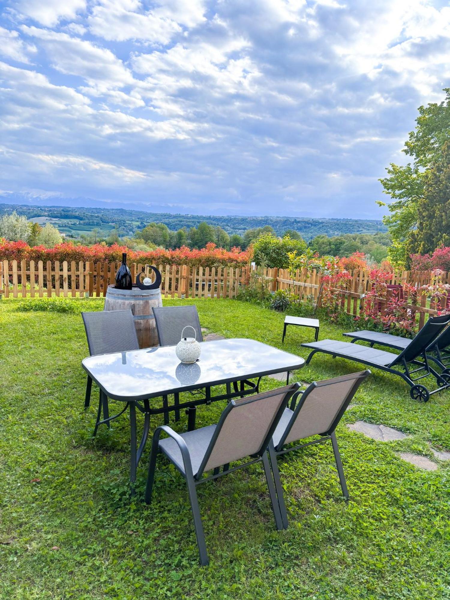 Just Langhe Casa Nebbiolo Villa Novello Exterior photo